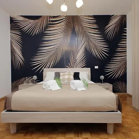 Διαμέρισμα Modern Large In *