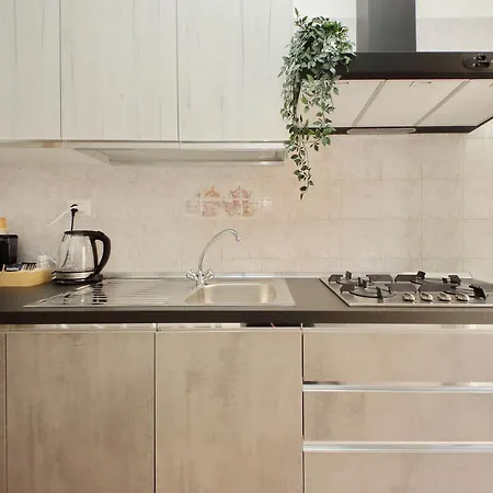 Modern Large In Apartment Rome